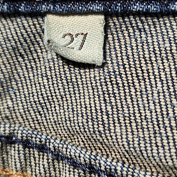 Classic Blue Women's Jeans - Picture 6 of 7